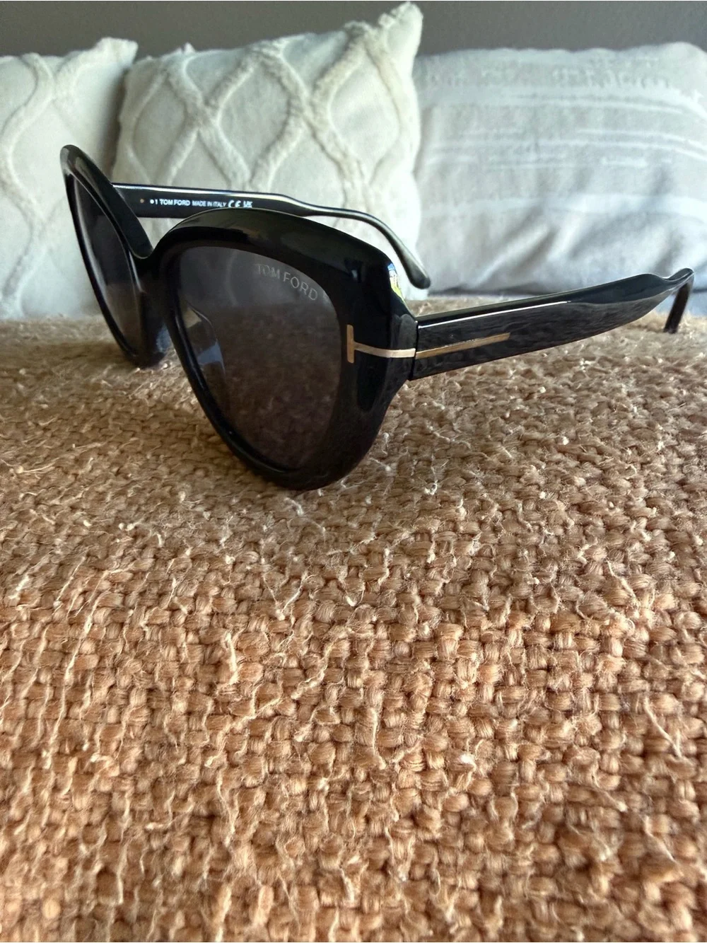 Tom Ford Black Cat-Eye Sunglasses with Black Case